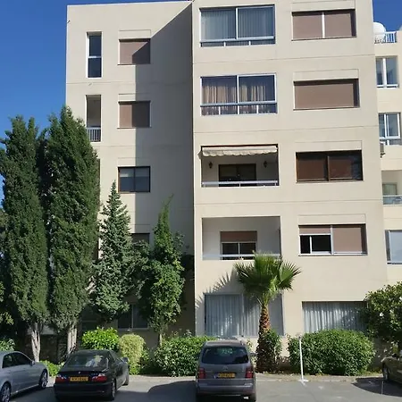 Апартаменты Gulf Palace Лимасол