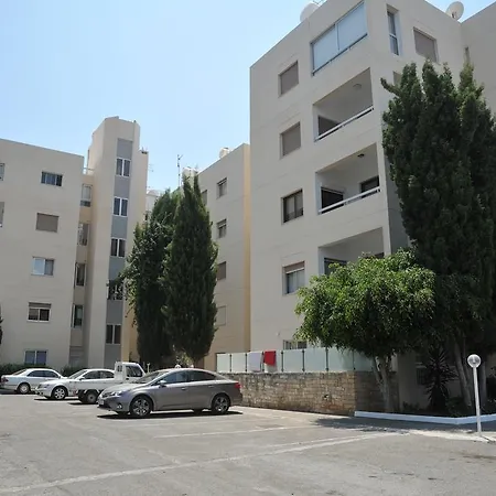 Апартаменты Gulf Palace Лимасол